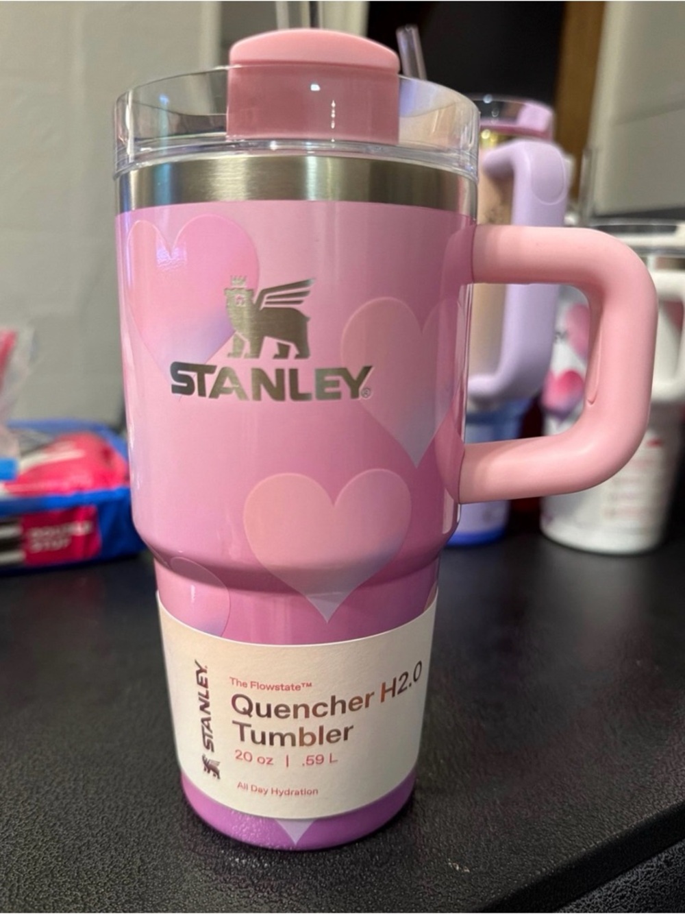 Stanley Pink Heart Quencher H2.0 Tumbler